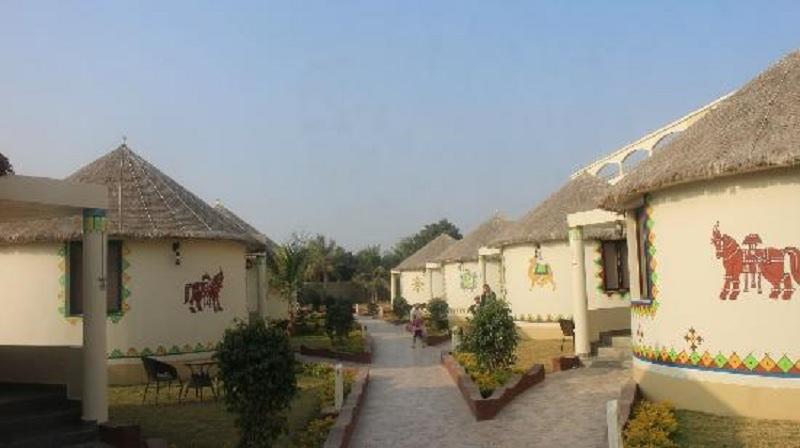 Hotel Seven Sky Clarks Exotica Bhuj Exteriér fotografie